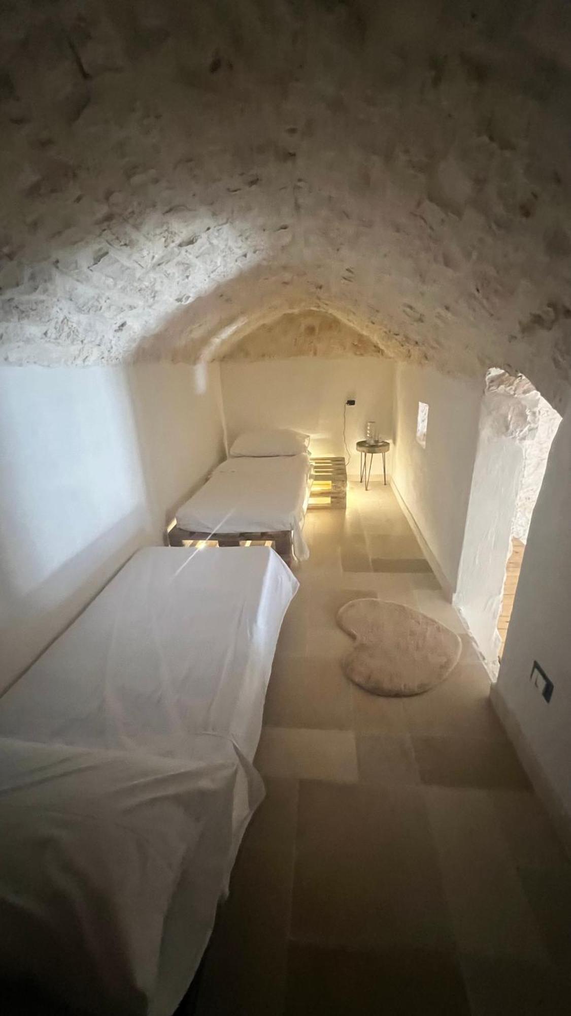 Euphoria Luxury Room Остуни Экстерьер фото